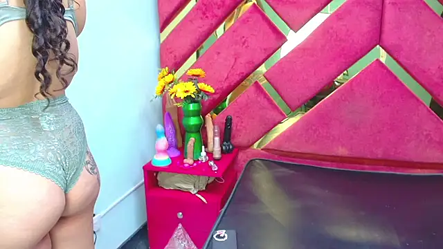 Sweet Annyy online show from October 21, 2025, 12:48 pm