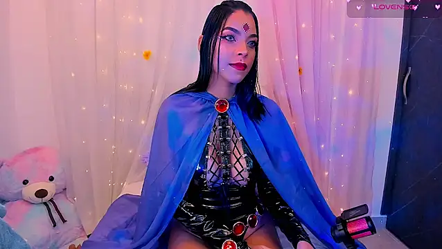 Snapshot of Hannahs_Napit chatting on February 11, 2025, 10:07 pm Hannahs Napit online show from February 11, 2025, 10:07 pm