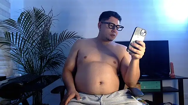 Snapshot of dap_XOXO chatting on June 16, 2026, 11:05 pm dap XOXO online show from June 16, 2026, 11:05 pm