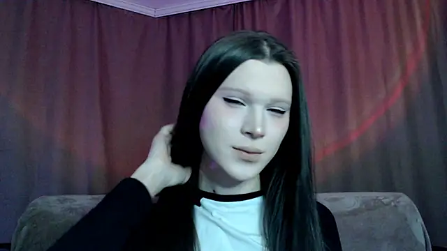 Snapshot of Sexpired_Princess chatting on February 27, 2025, 3:29 am Sexpired Princess online show from February 27, 2025, 3:29 am