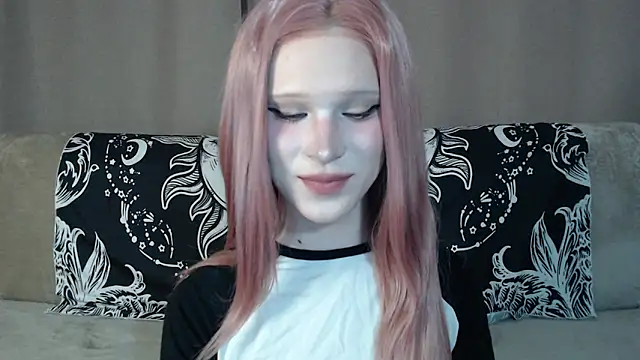 Snapshot of Sexpired_Princess chatting on April 8, 2026, 10:06 am Sexpired Princess online show from April 8, 2026, 10:06 am