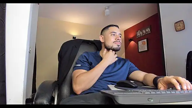 thesexlawyer1 online show from November 25, 2025, 10:43 pm