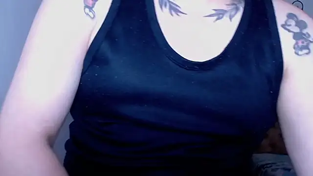 cute eidenx online show from May 15, 2026, 11:03 pm