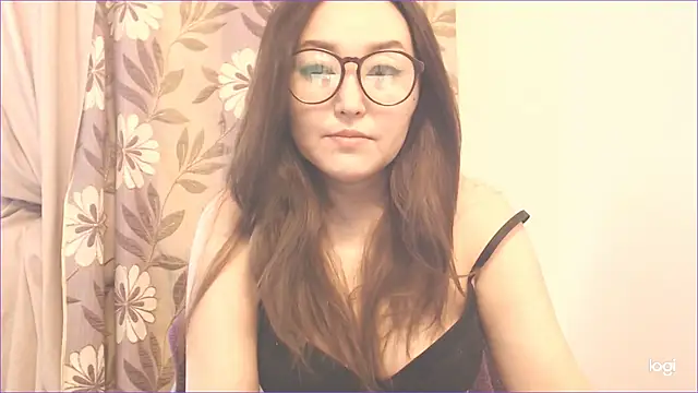 Snapshot of hrnyteacher chatting on January 14, 2025, 6:56 am hrnyteacher online show from January 14, 2025, 6:56 am