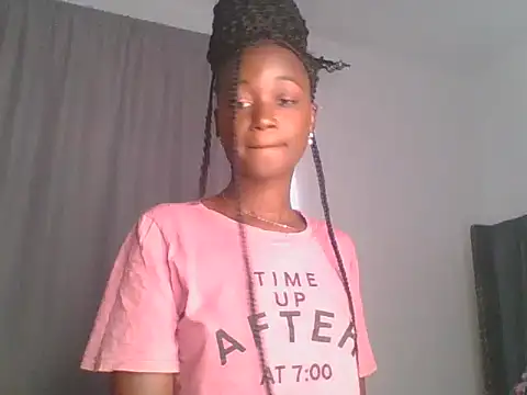 Snapshot of MissLilly1 chatting on September 11, 2025, 12:49 pm MissLilly1 online show from September 11, 2025, 12:49 pm