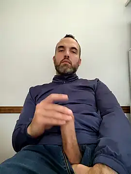 Snapshot of leon3875 chatting on September 23, 2025, 3:41 pm leon3875 online show from September 23, 2025, 3:41 pm