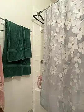 elchino0809 online show from February 10, 2026, 3:22 pm