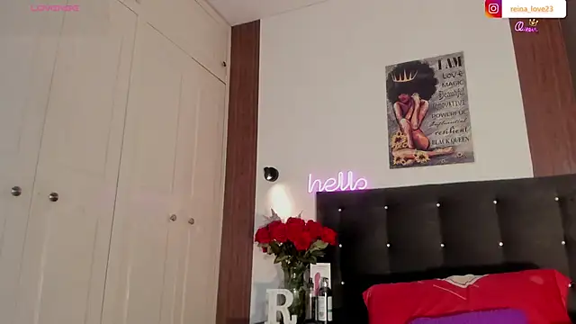 Reina Love2 online show from July 24, 2026, 3:02 am