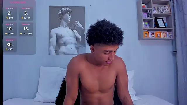 MagnusKing  online show from October 27, 2025, 10:44 pm