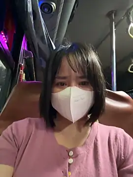 May-Squirt online show from December 2, 2025, 11:06 pm