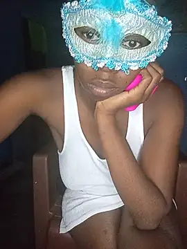 lachilena027 online show from February 17, 2026, 5:38 am