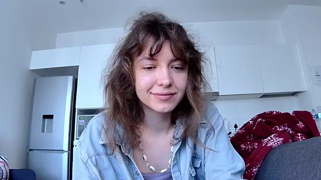 Snapshot of sun_place chatting on February 19, 2026, 5:26 am sun place online show from February 19, 2026, 5:26 am