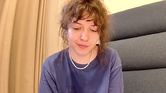 Snapshot of sun_place chatting on February 5, 2026, 9:27 am sun place online show from February 5, 2026, 9:27 am