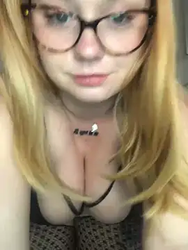 Snapshot of chloetarducci chatting on March 2, 2025, 5:20 pm chloetarducci online show from March 2, 2025, 5:20 pm