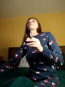 Snapshot of AntoniaHottie chatting on December 21, 2025, 9:55 am AntoniaHottie online show from December 21, 2025, 9:55 am