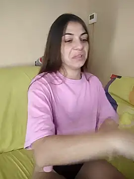 Snapshot of AntoniaHottie chatting on November 2, 2025, 9:47 am AntoniaHottie online show from November 2, 2025, 9:47 am