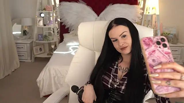 AmberDismond online show from September 11, 2025, 5:51 am