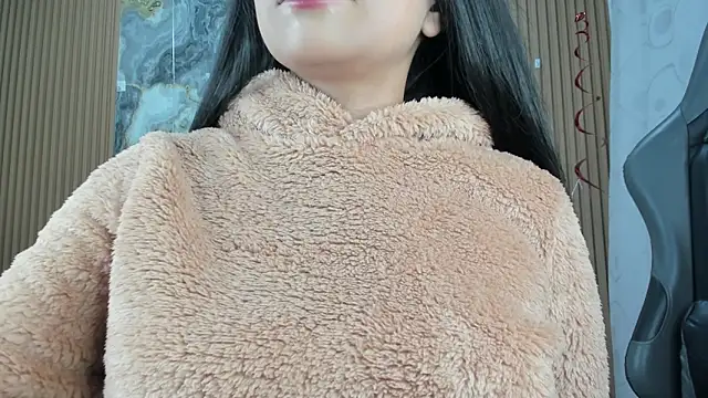 Snapshot of Lili_16 chatting on February 7, 2026, 11:07 am Lili 16 online show from February 7, 2026, 11:07 am