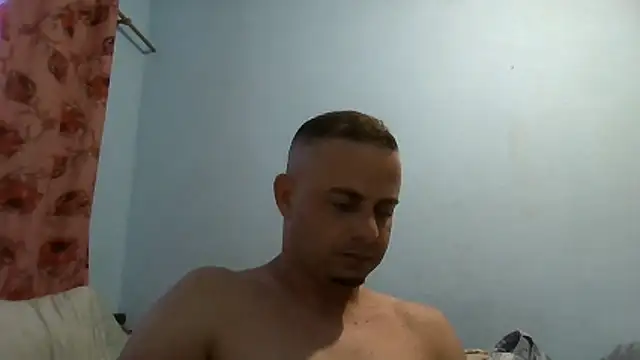 Branquelo18 online show from February 13, 2026, 8:53 pm