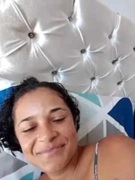 Snapshot of GiveLove1 chatting on January 18, 2026, 3:59 pm GiveLove1 online show from January 18, 2026, 3:59 pm