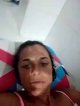 Snapshot of GiveLove1 chatting on March 3, 2026, 3:35 am GiveLove1 online show from March 3, 2026, 3:35 am