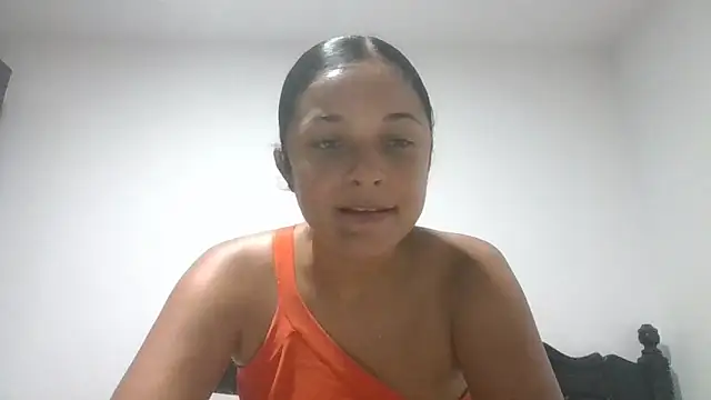 GiveLove1 online show from November 1, 2025, 4:41 am