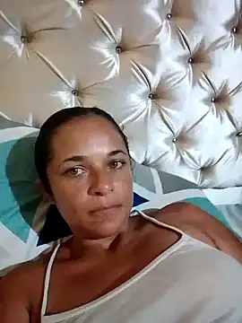 GiveLove1 online show from December 22, 2025, 2:50 pm