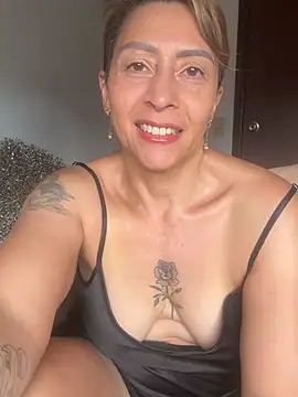 elmarsexydoll online show from April 5, 2026, 7:31 pm