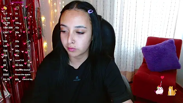 AmberGoddess  online show from November 18, 2025, 10:24 pm