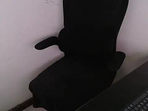 Snapshot of TopDaddy23 chatting on March 12, 2026, 1:04 pm TopDaddy23 online show from March 12, 2026, 1:04 pm