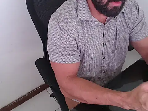 Snapshot of TopDaddy23 chatting on March 17, 2026, 6:00 pm TopDaddy23 online show from March 17, 2026, 6:00 pm