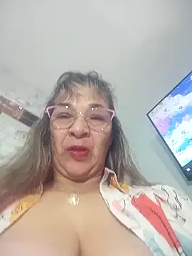 Snapshot of biancchi chatting on October 24, 2025, 9:30 am biancchi online show from October 24, 2025, 9:30 am