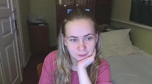 Riley Roo online show from February 25, 2025, 8:32 pm