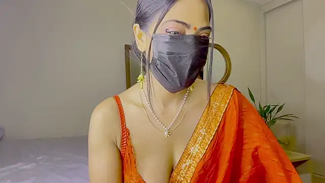 Monalisadon018 online show from February 1, 2026, 7:34 pm