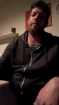 Knuffelstaaf123 online show from March 19, 2026, 8:53 pm