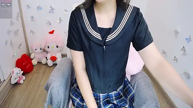  Mizuki  online show from August 1, 2026, 1:42 pm