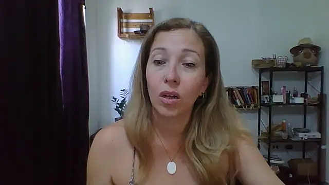 charlott ponce online show from April 29, 2026, 6:14 pm