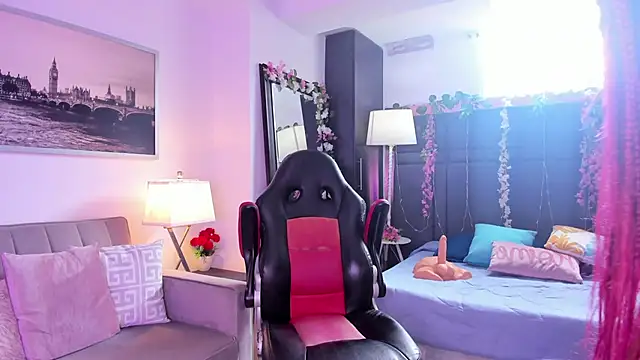 roxydevile online show from January 20, 2025, 7:25 pm