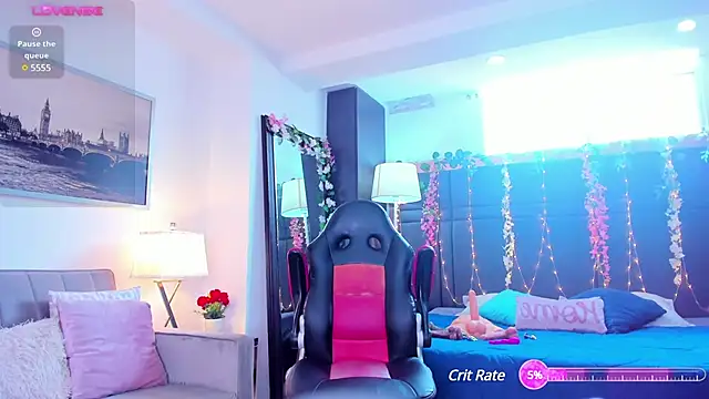 roxydevile online show from February 19, 2025, 9:25 pm