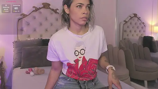 lexa 25  online show from October 15, 2025, 11:40 am