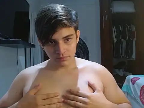 Snapshot of BadBunny_69 chatting on January 19, 2026, 6:39 am BadBunny 69 online show from January 19, 2026, 6:39 am