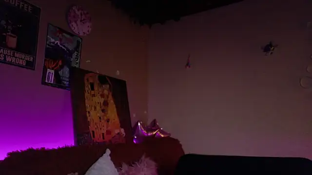 maryberry   online show from March 29, 2026, 4:14 am