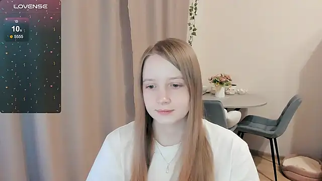 Snapshot of Alyaley chatting on January 9, 2026, 1:18 pm Alyaley online show from January 9, 2026, 1:18 pm