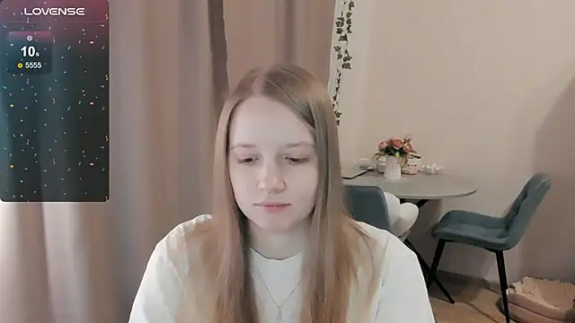 Snapshot of Alyaley chatting on February 10, 2026, 9:19 am Alyaley online show from February 10, 2026, 9:19 am