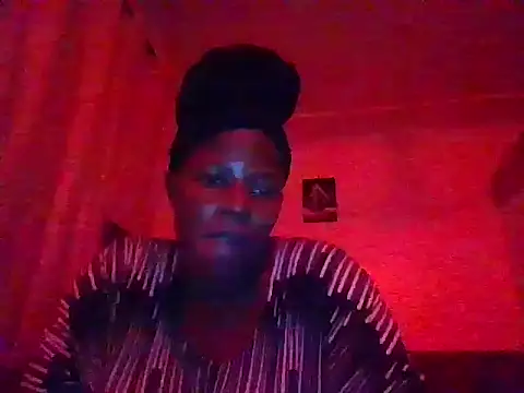 Snapshot of Sweetie_pussy chatting on April 19, 2026, 12:50 pm Sweetie pussy online show from April 19, 2026, 12:50 pm
