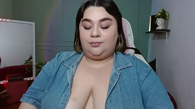 tiffany laurens online show from December 4, 2024, 8:17 am