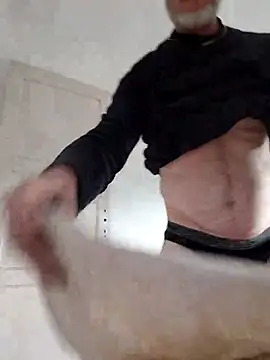 60philippe online show from October 8, 2025, 2:51 pm