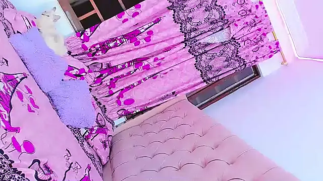 SexyEmmy 10 online show from March 22, 2025, 7:15 am