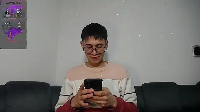 Snapshot of Mr_daren_ chatting on March 6, 2025, 5:54 pm Mr daren online show from March 6, 2025, 5:54 pm