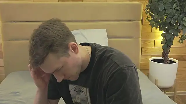 EthanPinkman online show from March 2, 2026, 7:26 am